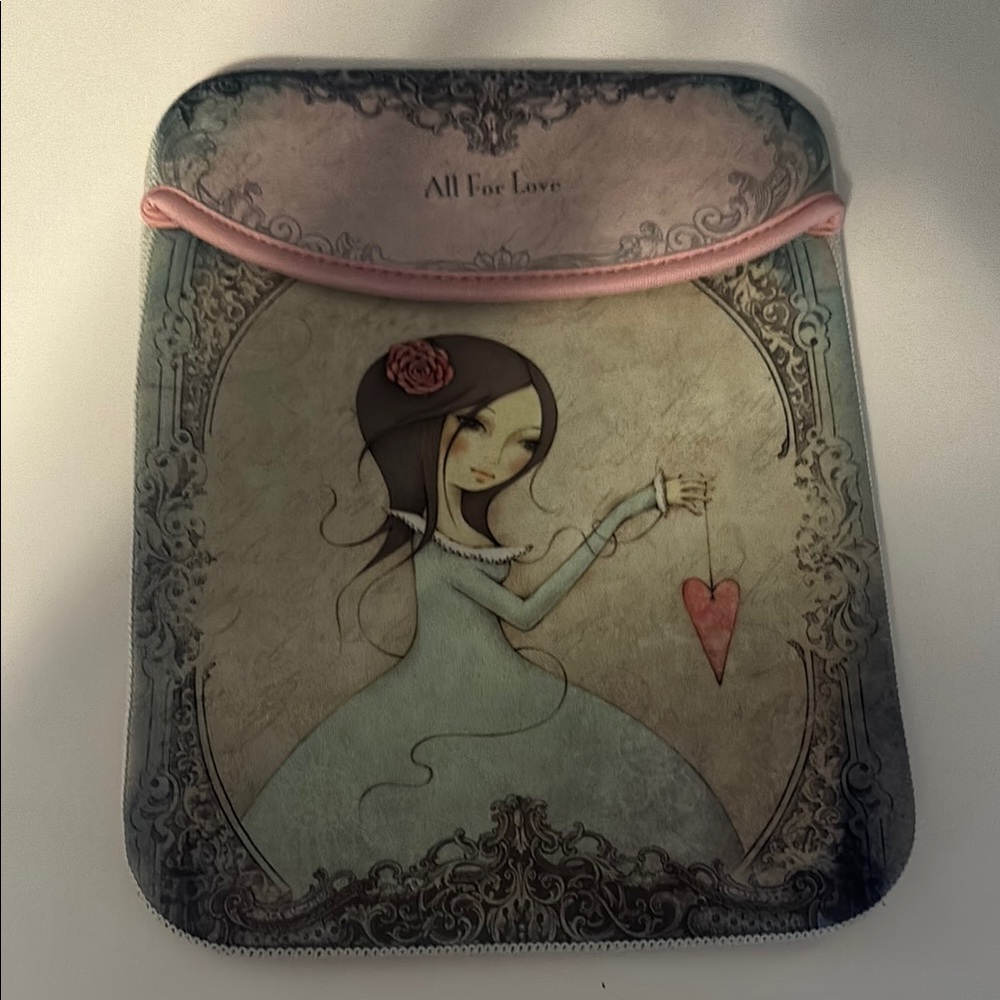 Santoro Artistic Tablet Sleeve with Heart Design